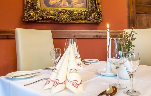 Candle-Light-Dinner Nebra: Romantik verschenken