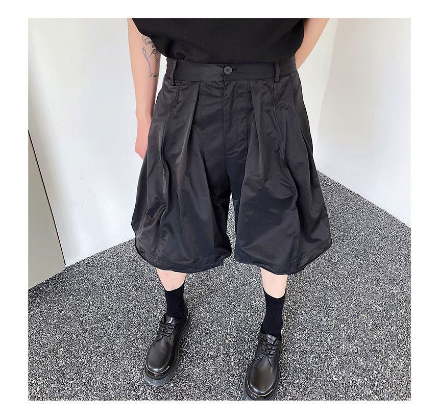 Omozando - Mid Rise Plain Shorts