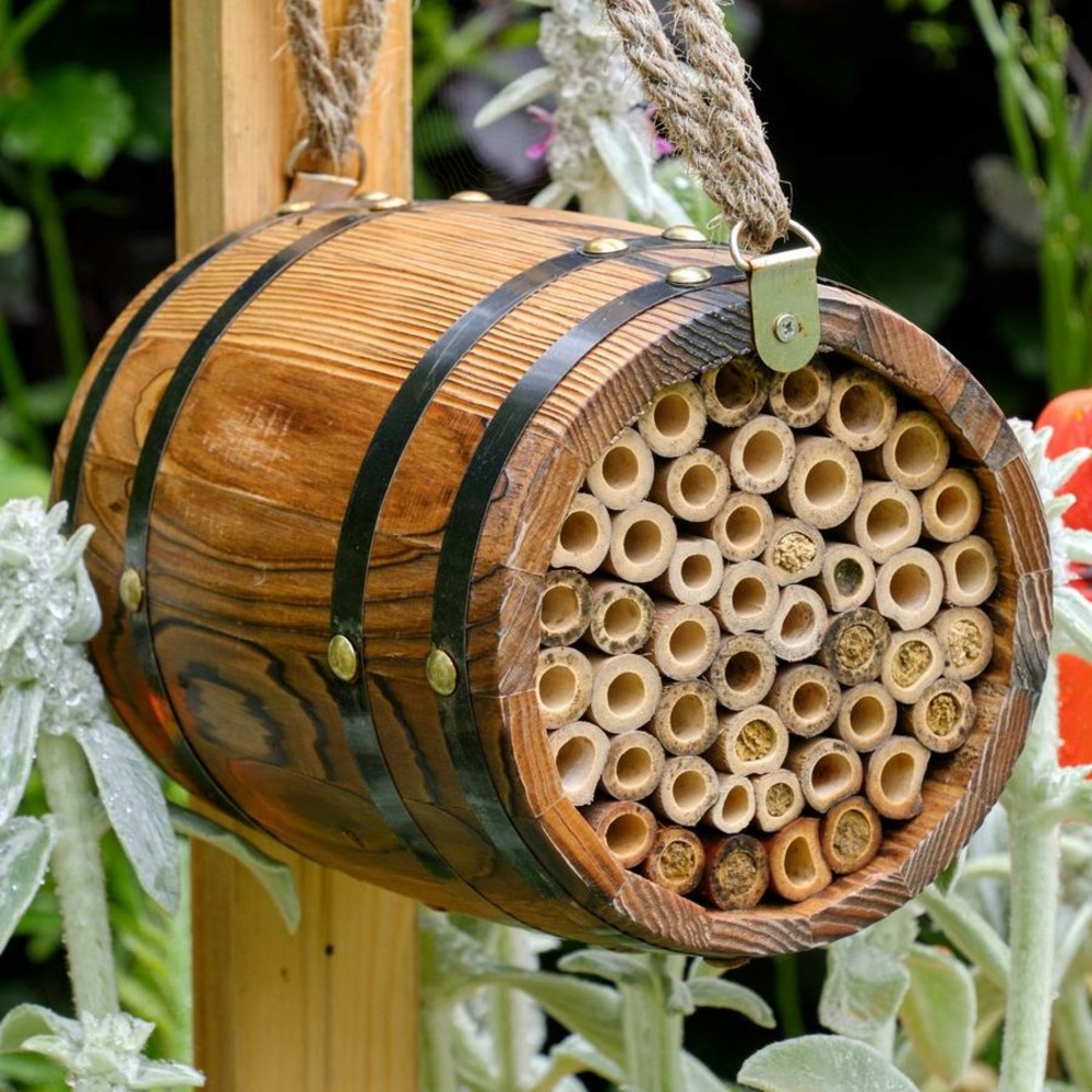 Abri pour abeilles pollinisatrices - tonneau