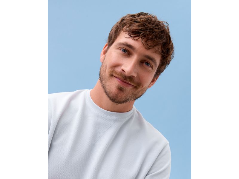 NIVEA MEN Gesichtscrème Sensitive LSF 15 75 ml Gesichtspflege mit Kamille-Extrakt reduziert Hautirritationen