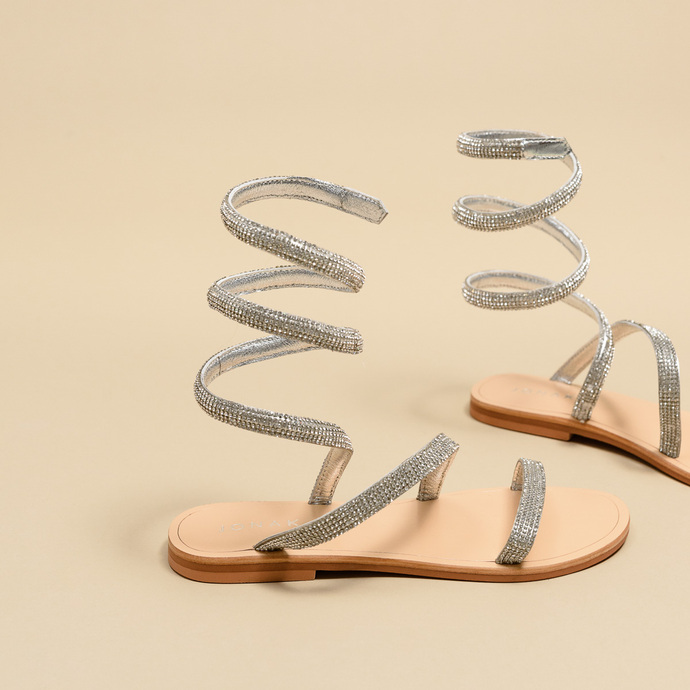 Sandales à brides torsadées  en cuir métallisé argent