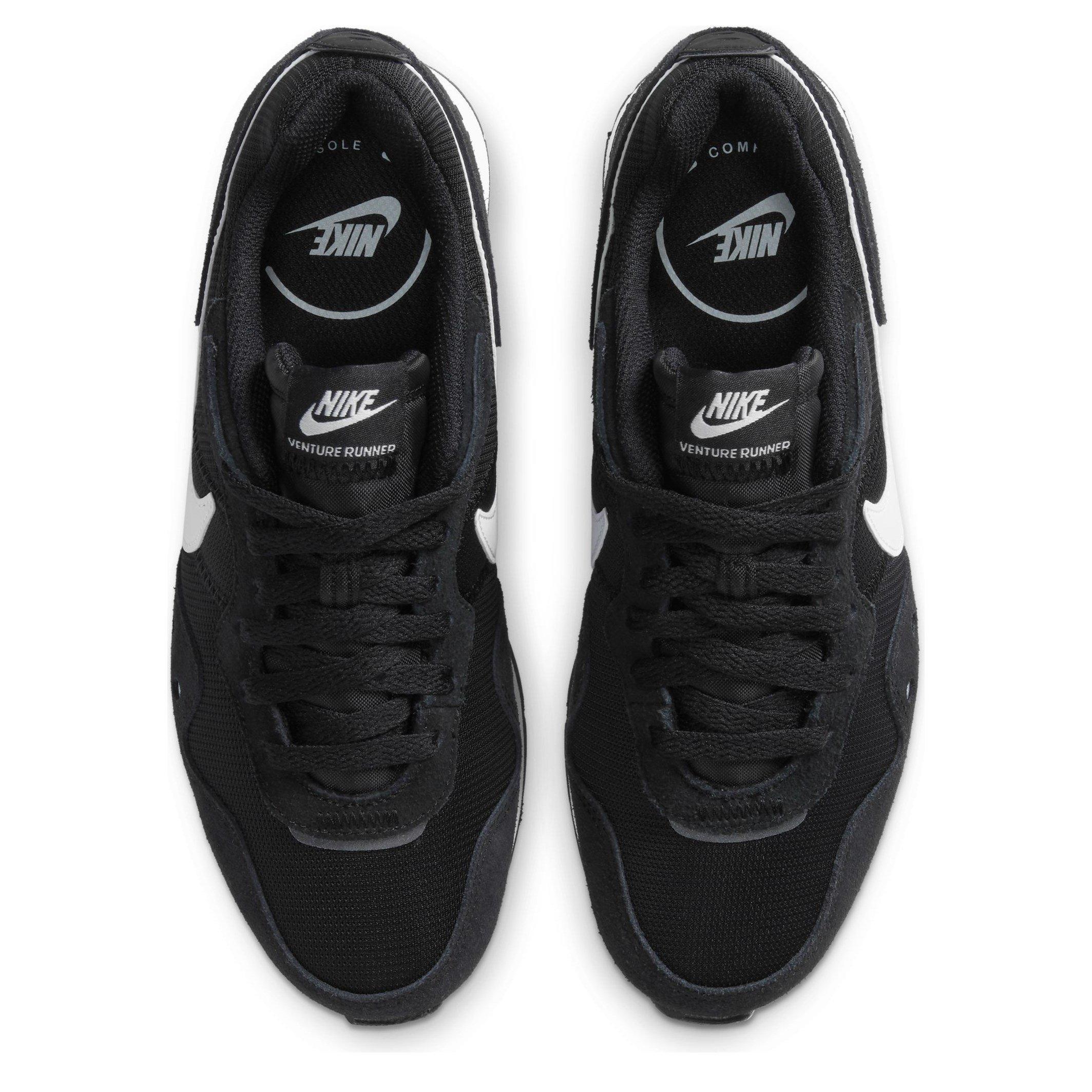 Nike Venture Runner Trainers Womens