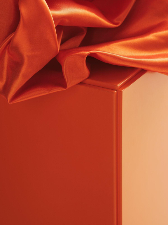 String Furniture Relief wide ladekast 82x92,5 grijs