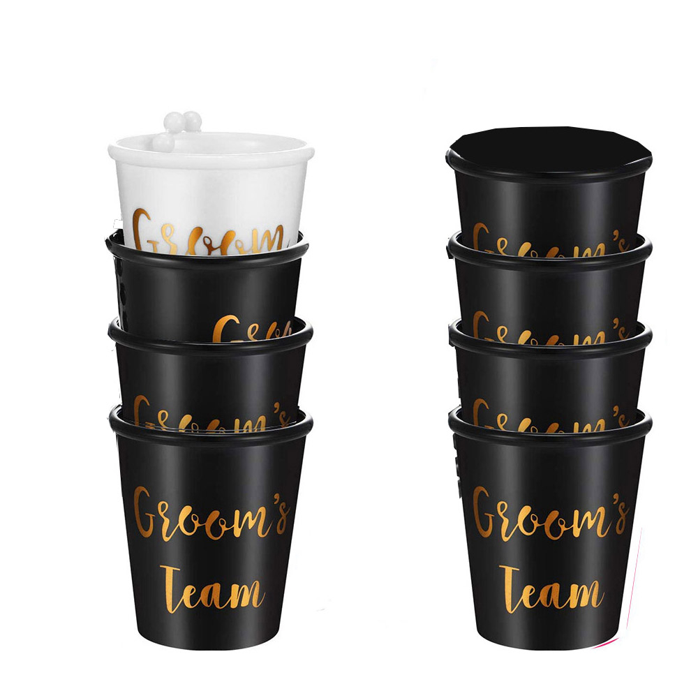 (8er Set) Mehrweg Shot Becher mit Kette Junggesellenabschied Groom to Be Party Deko - Schwarz / Weiss