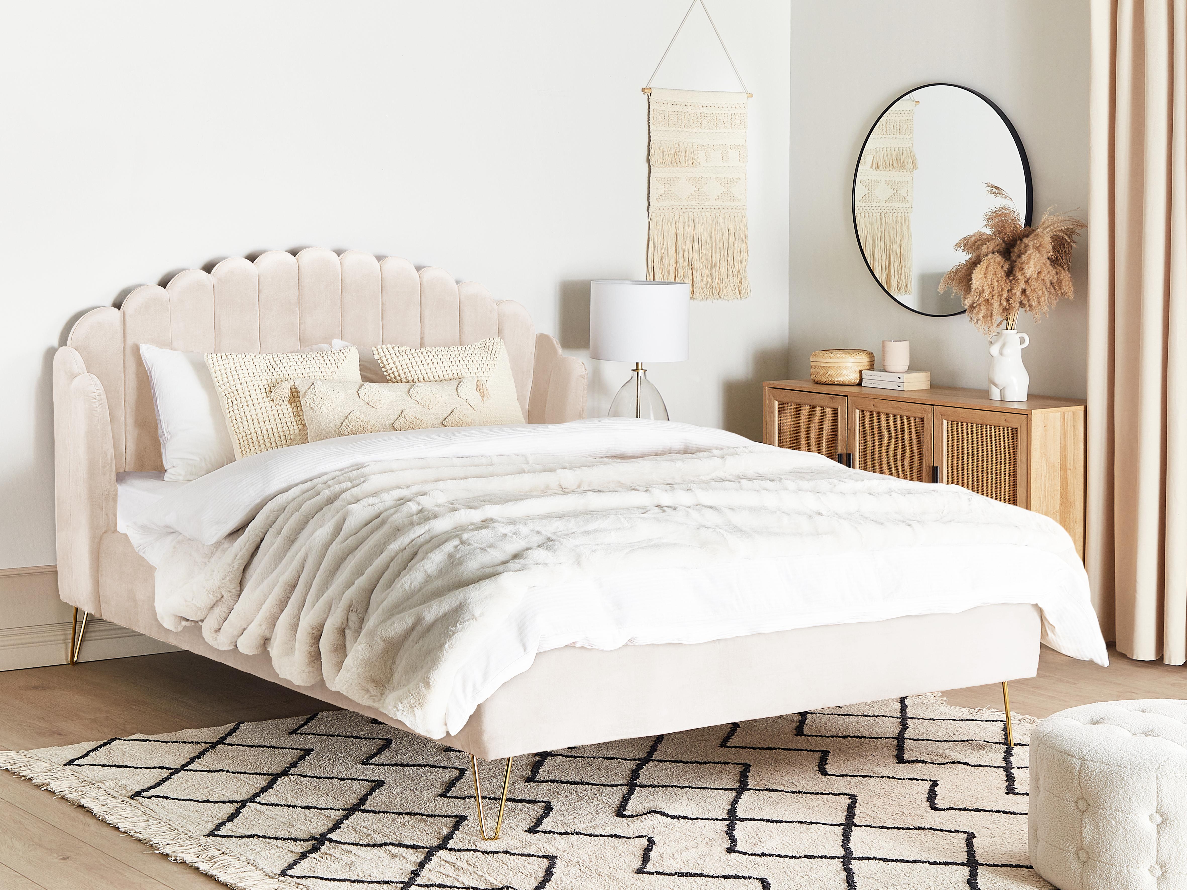Bed Fluweel AMBILLOU 180 x 200 cm Lichtbeige