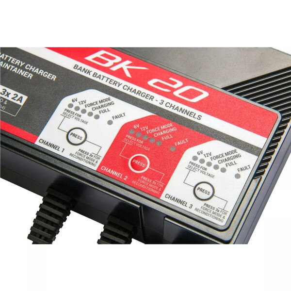 BS Battery - Chargeur de batterie BK20 6V/12V 3X2A Noir / Rouge