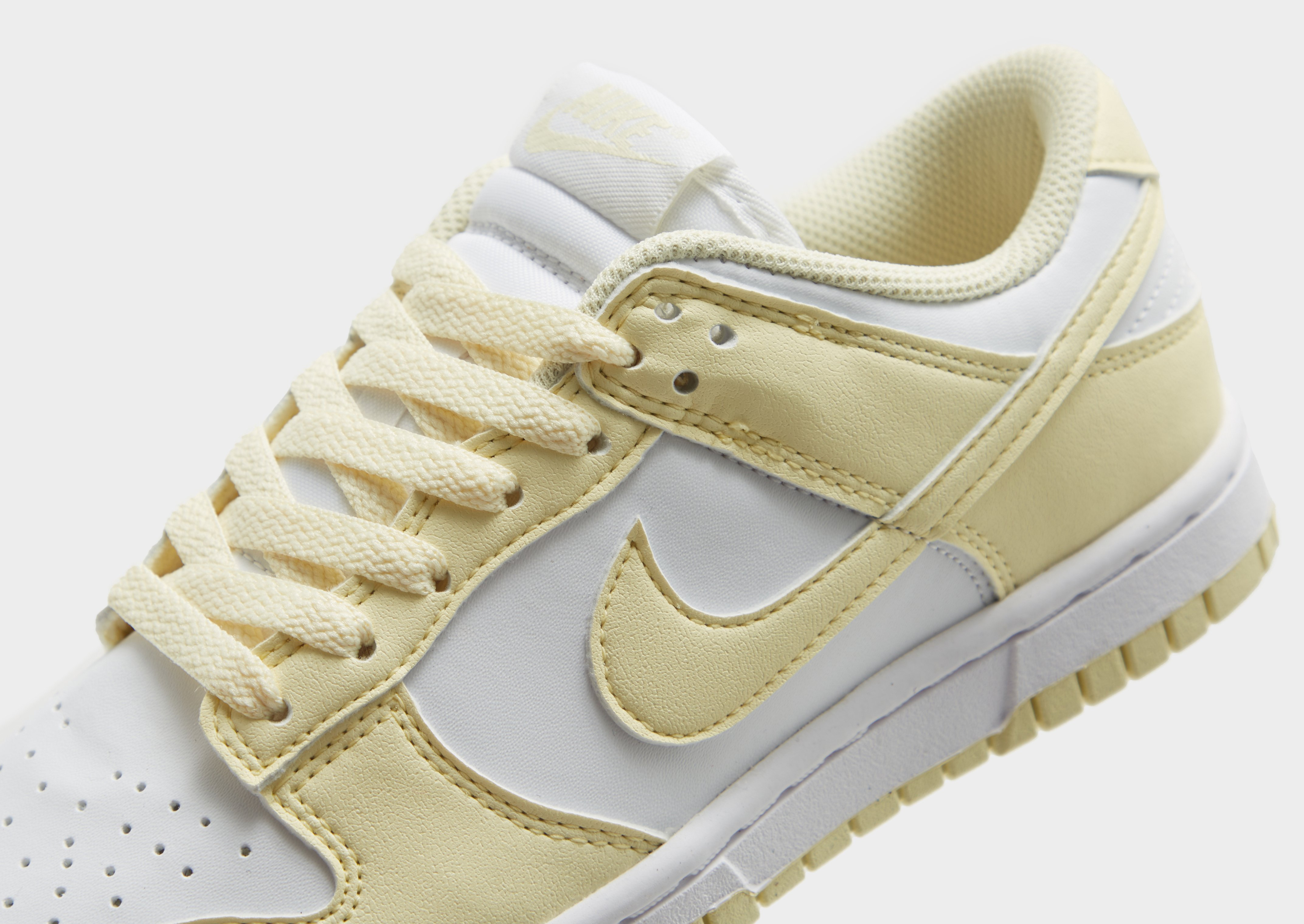 Nike Dunk Low Women's