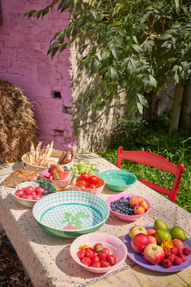 Rice - Melamine Salad Bowl with Ravishing Radish Print