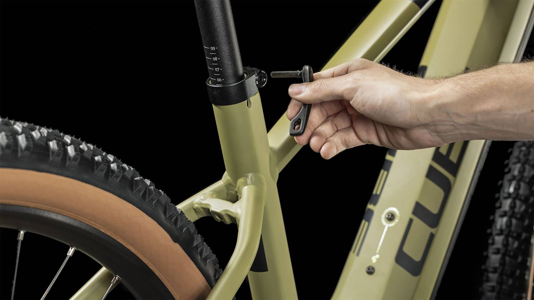 Cube| E-Bike REACTION HYBRID RACE 625 Diamantrahmen Bosch Drive Unit Performance CX Generation 4 625 Wh