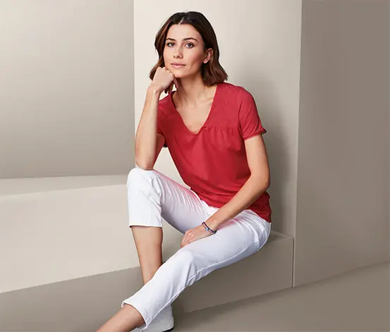 Shirt mit Stickerei, rot