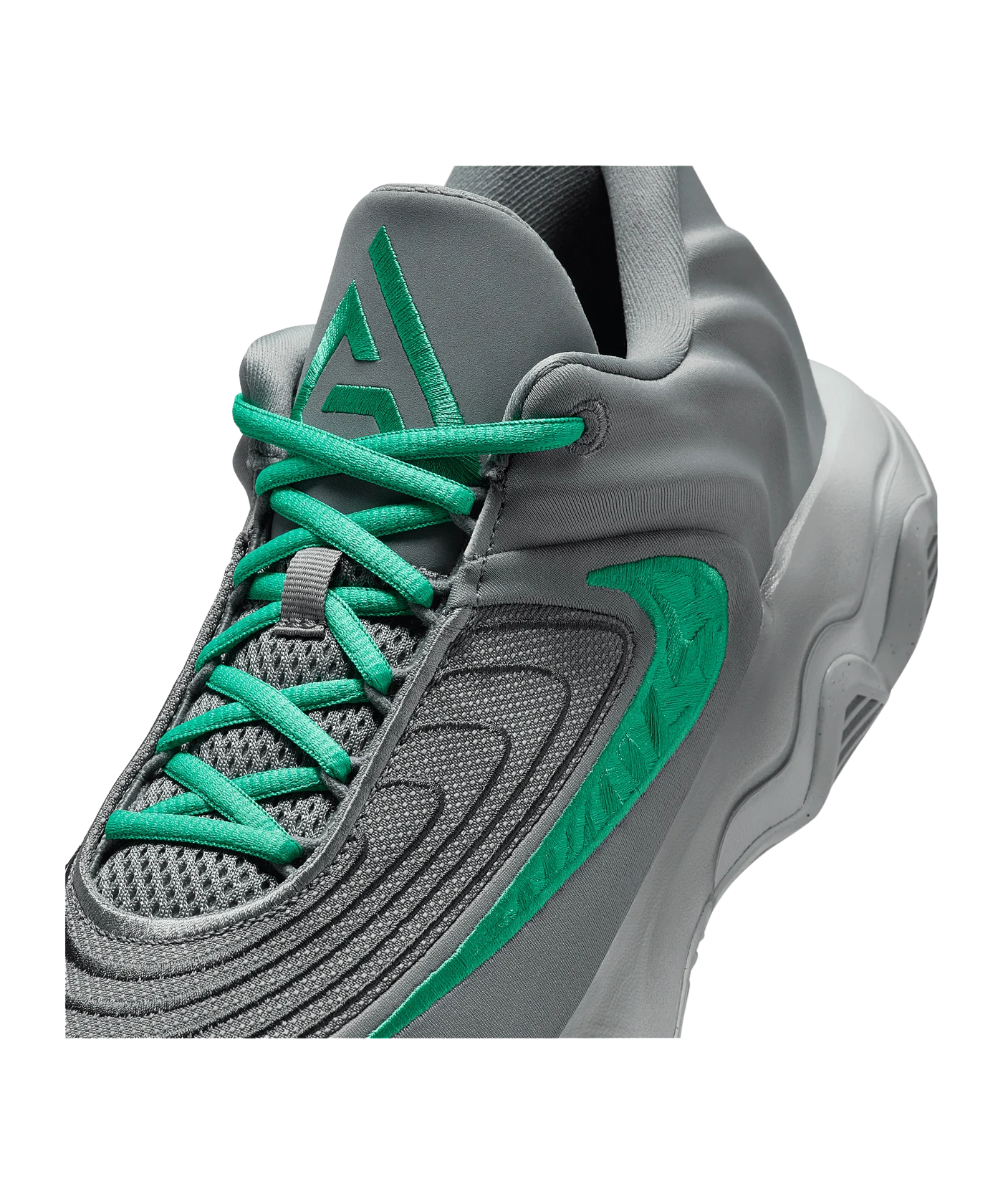 Nike Giannis Immortality 4 Schuh Grau F002