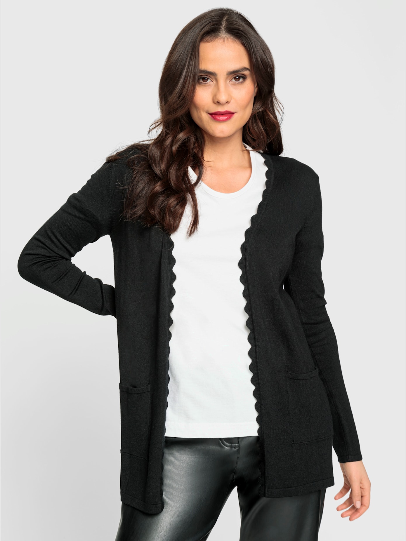Veste en tricot superbe basique avec poches plaquées