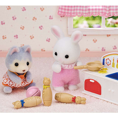 Sylvanian Families snekanin og panda baby