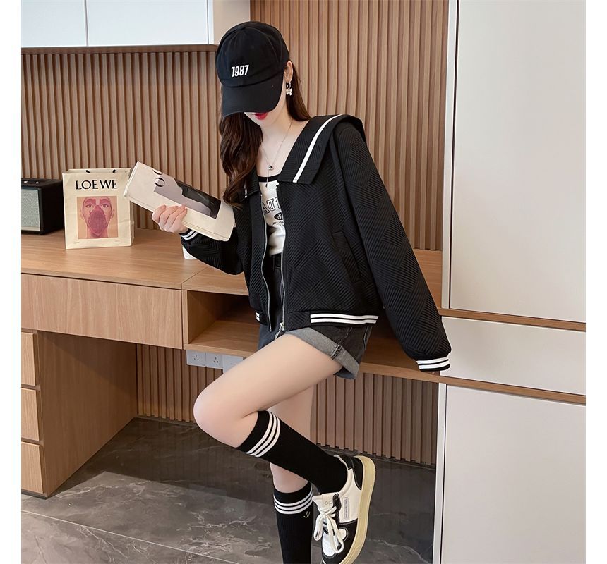 Jewie - Lettering Zip Jacket