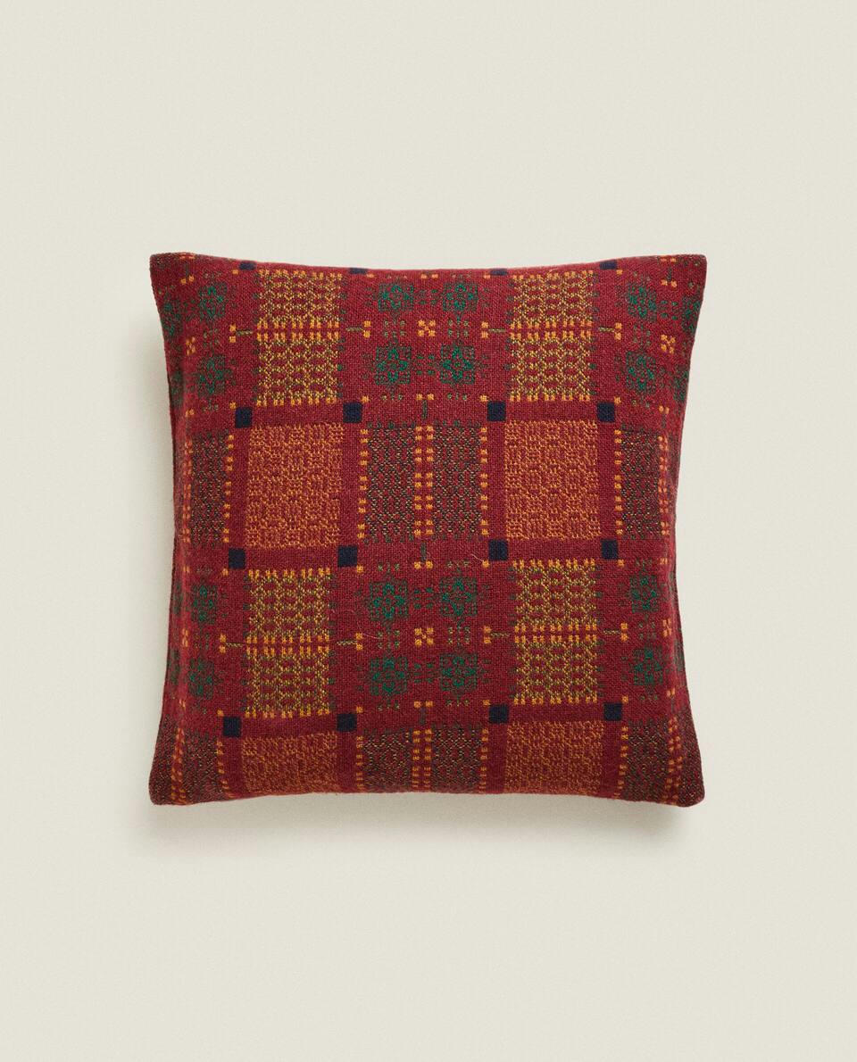 CAPA DE ALMOFADA EM LÃ JACQUARD MULTICOLORIDA