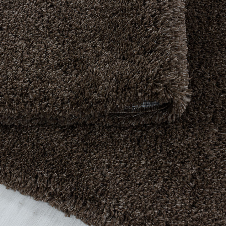 Rond hoogpolig vloerkleed - Fuzzy Bruin | Stijlvol