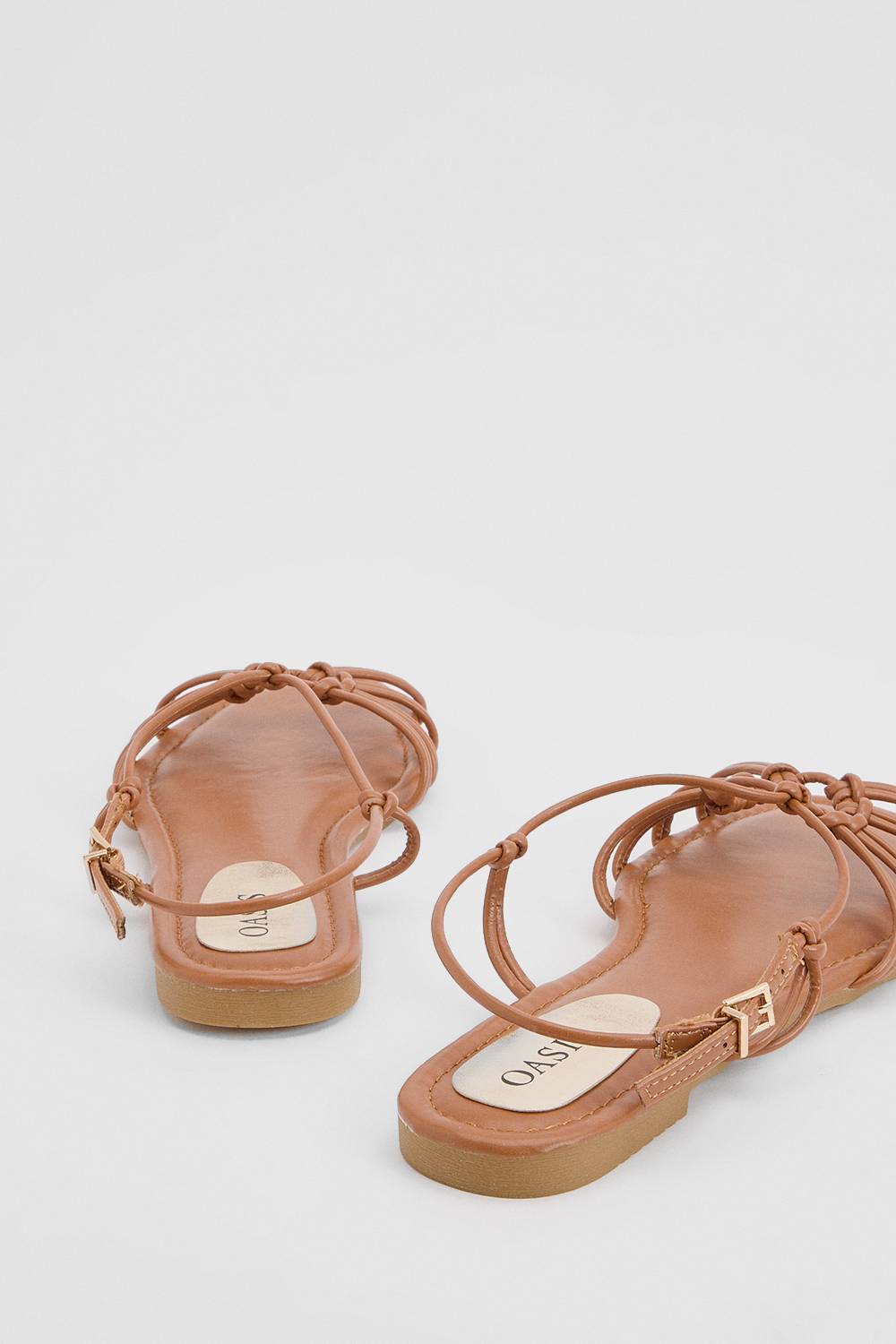 Oasis Sandales Plates À Bout Ouvert Avec Brides En Synthétiquecuir Clara