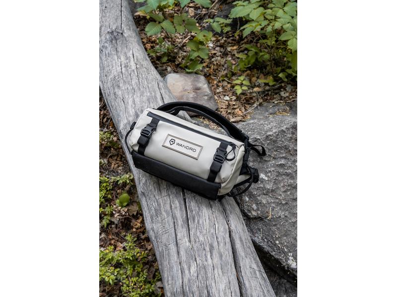 Wandrd Kameratasche ROAM Sling, 6 Liter Beige Schöne und innovative Kamera/Alltagstasche
