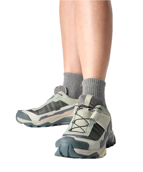 Salomon Women's X Ultra 5 GORE-TEX Seagrass/turbulence/tender Peach