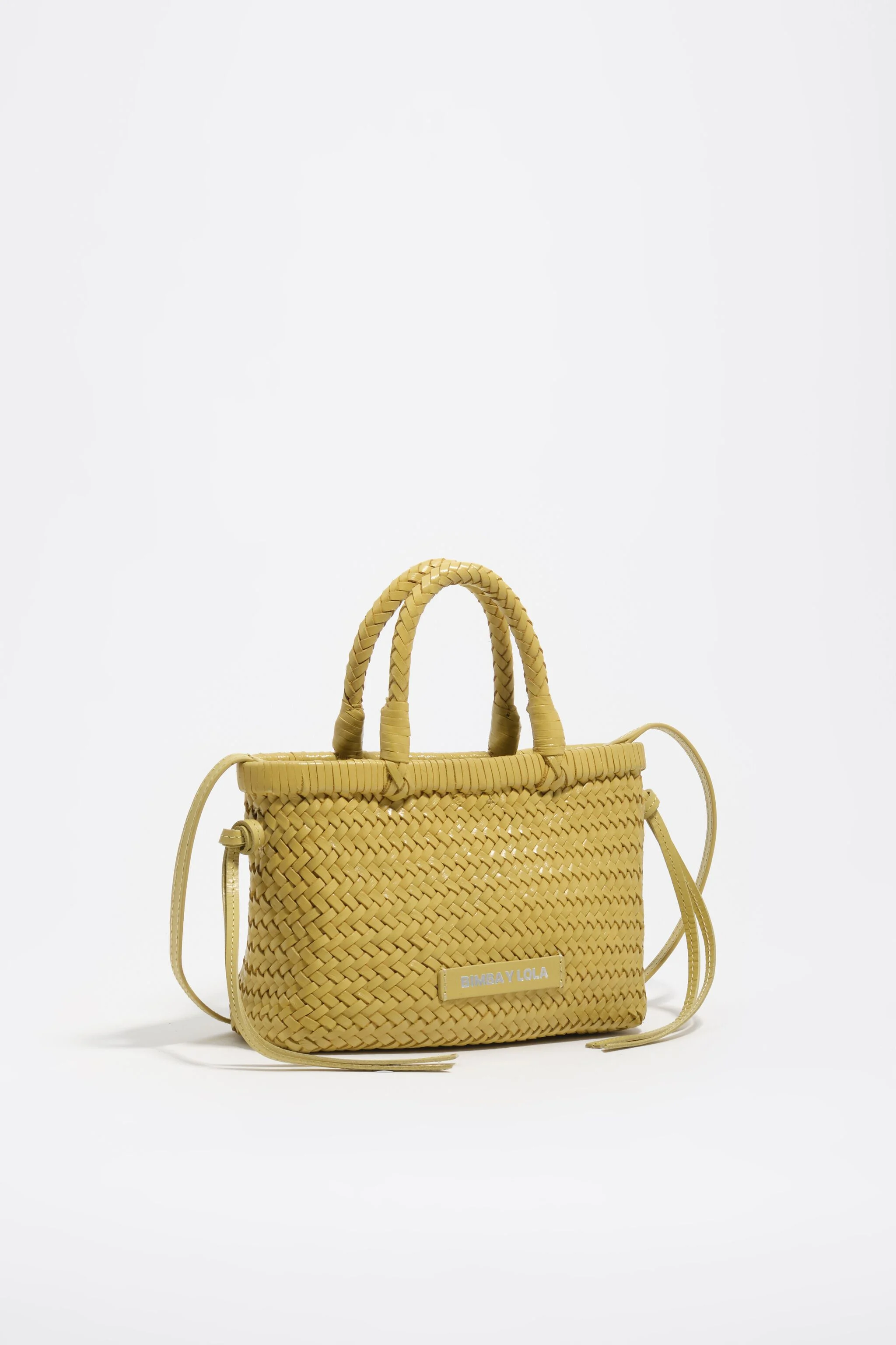 Bolsa pequena de couro trançado amarelo claro