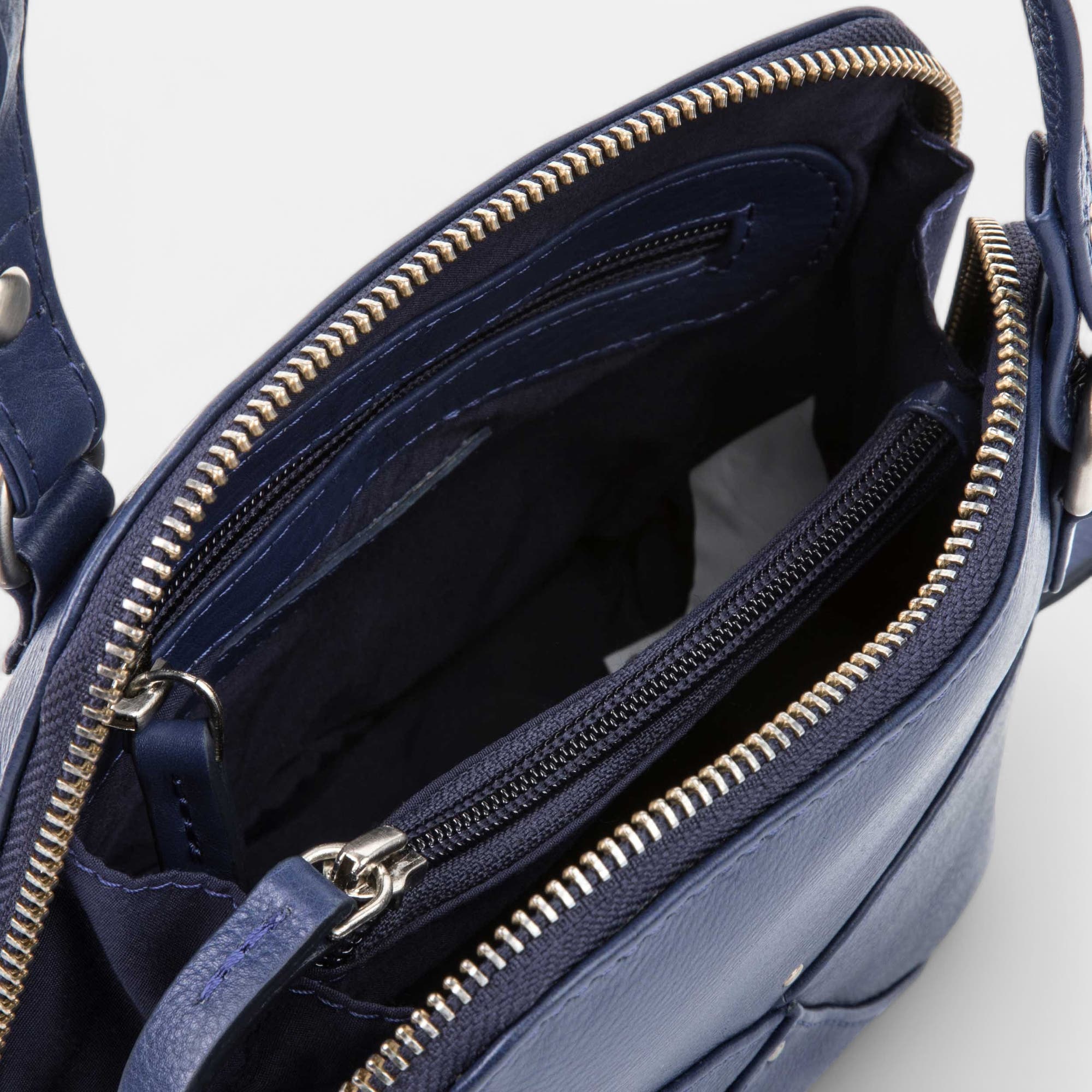 Sac bandoulière en cuir bleu