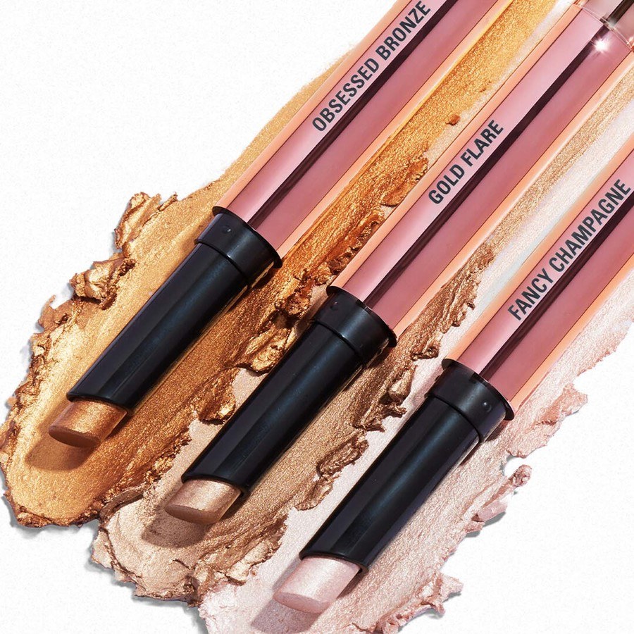 Makeup Revolution Lustre Wand Shadow Stick Fancy Champagne 1,6g
