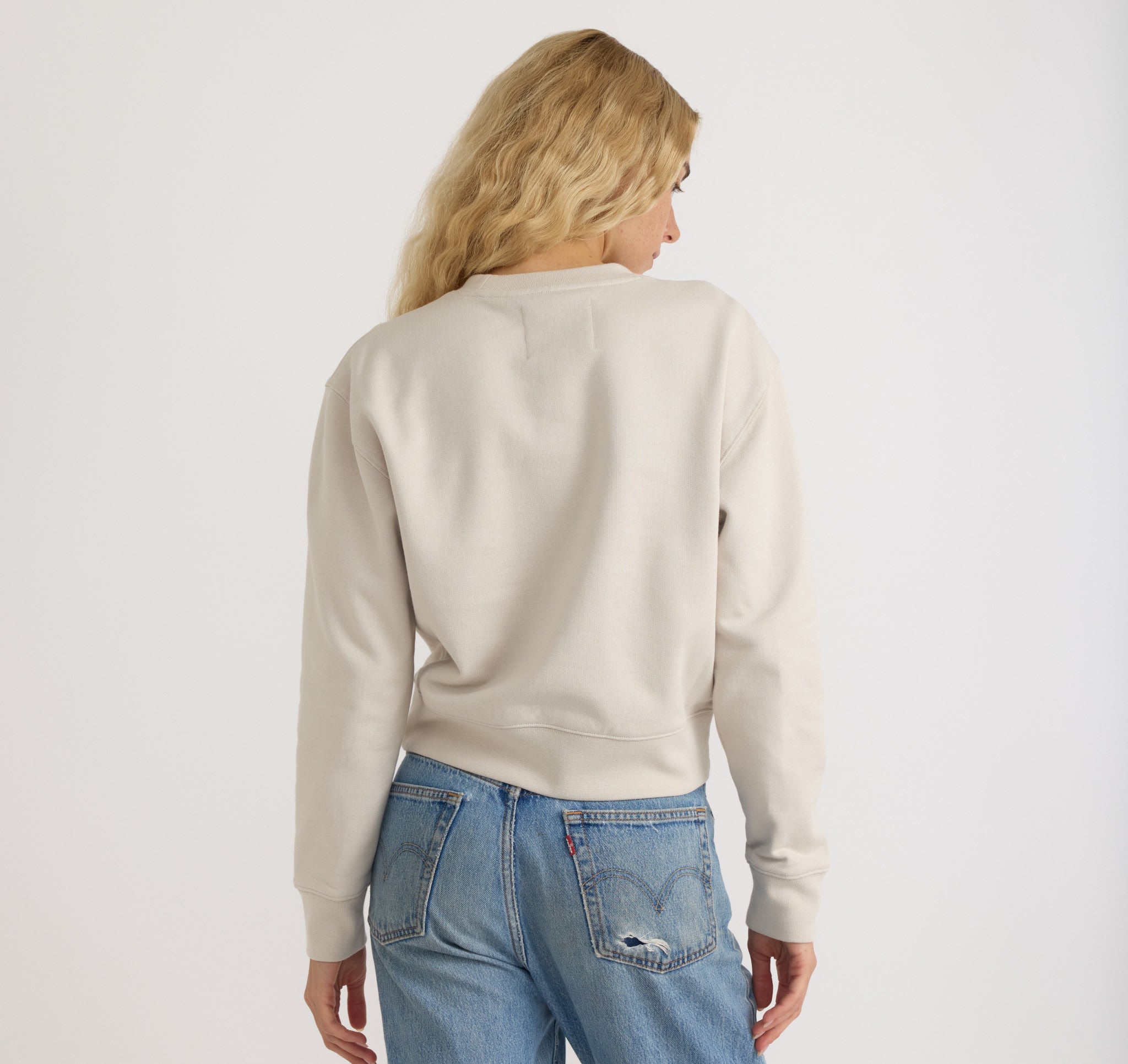 ORGANIC COTTON<br>Weekend Boxy Crewneck Sweatshirt