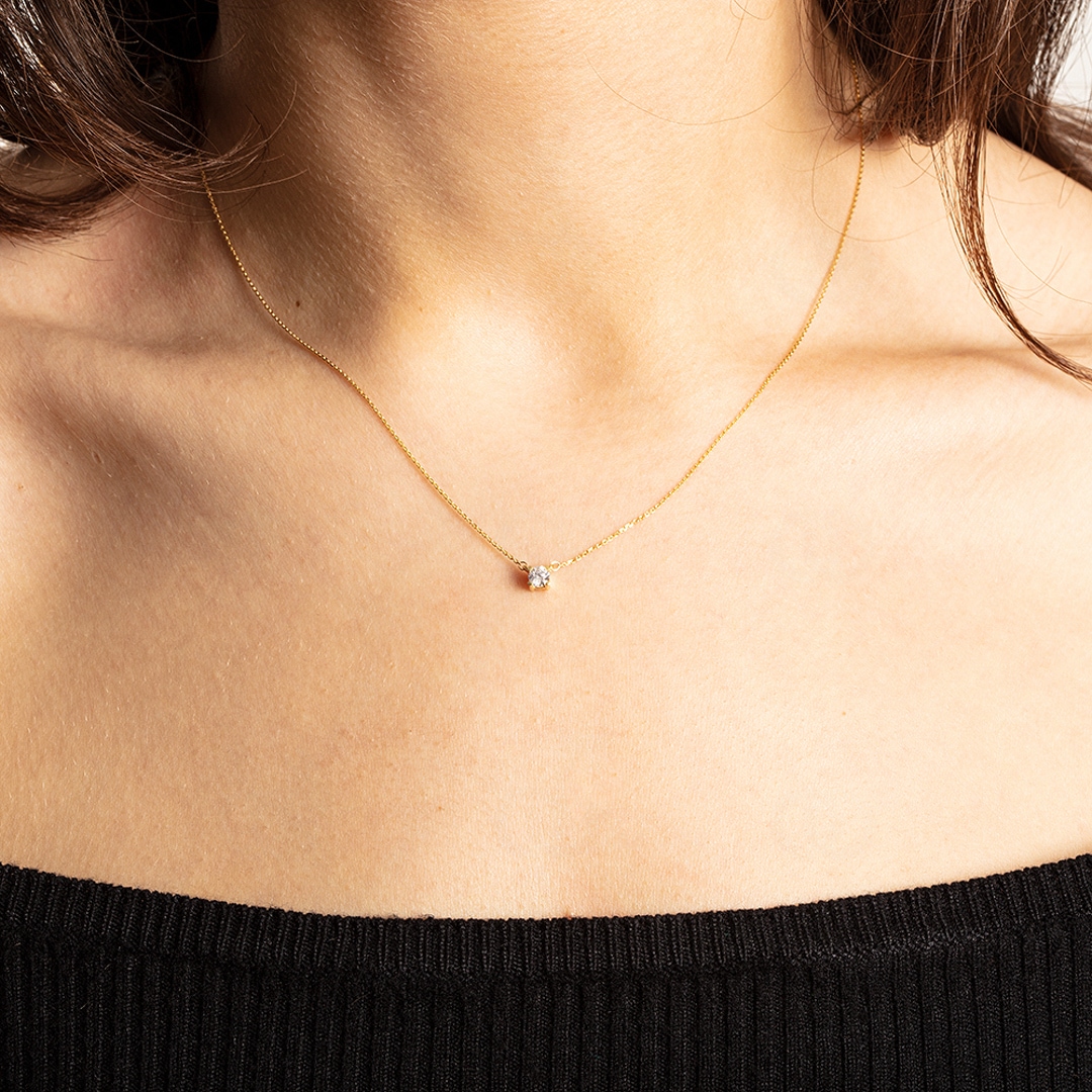 Collier mit Anhänger 750/18 K Gelbgold mit Diamant 0.30 ct H/si