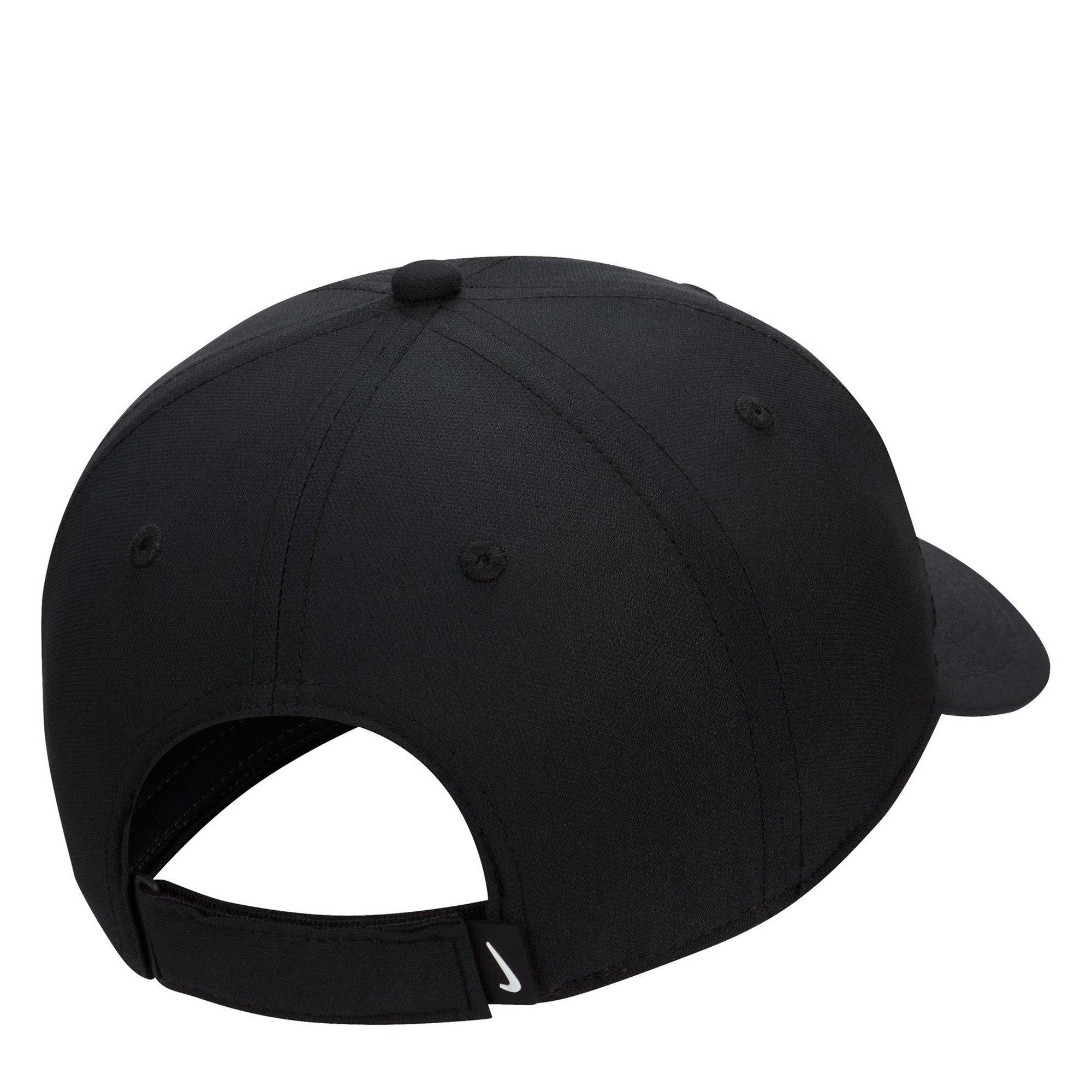 Nike Dri FIT Club Structured Swoosh Cap