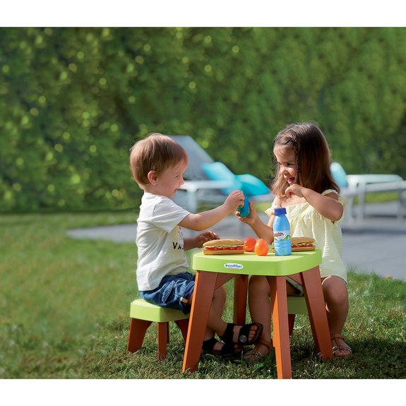 Table de pique-nique avec 2 tabourets