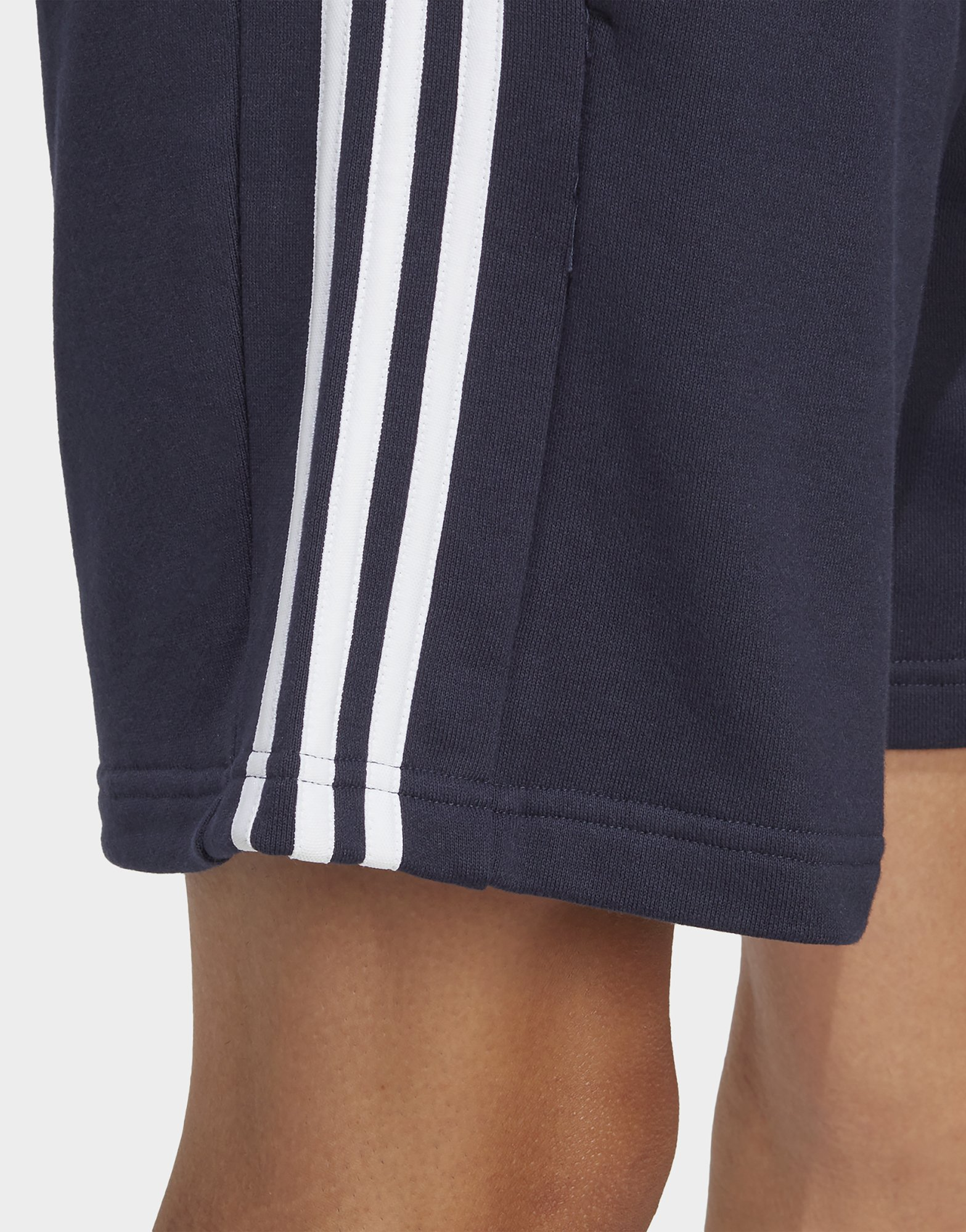 adidas Short à 3 bandes en moleton Essentials
