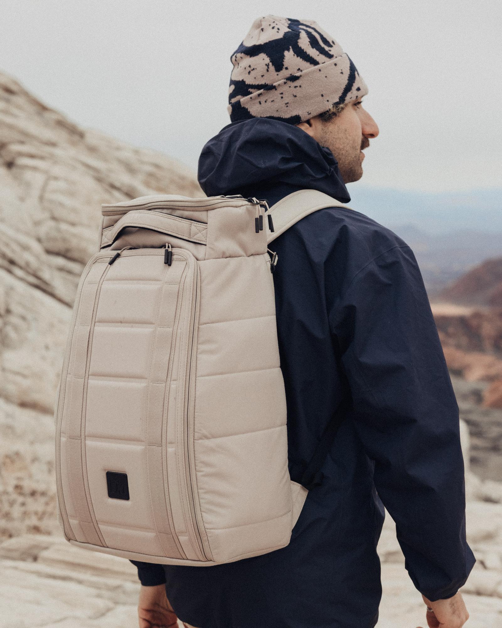 Db Hugger Backpack 25L Fogbow Beige