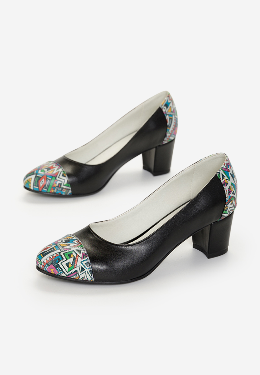 Chaussures femme en cuir naturel noirs Marusia V2