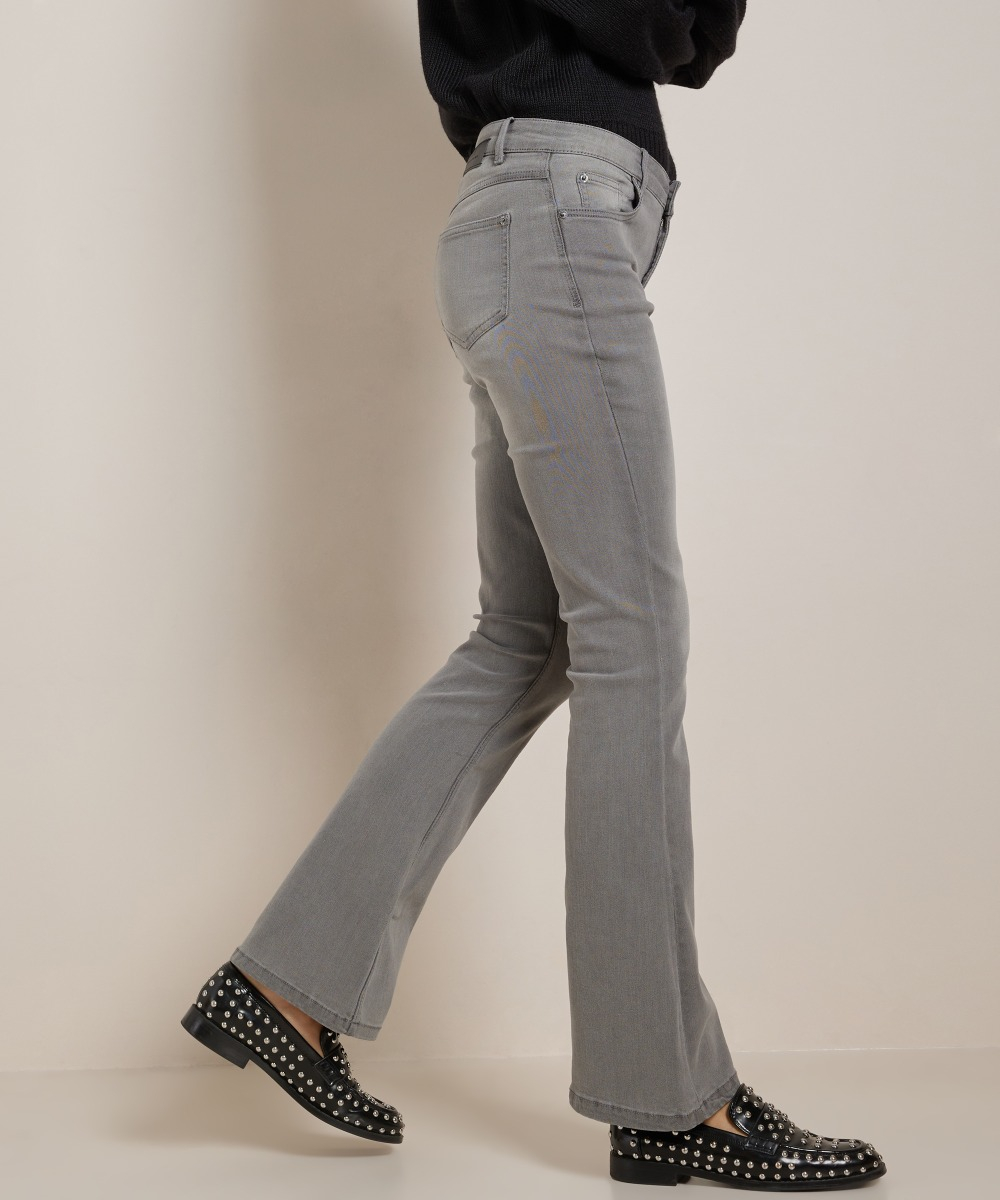 flared fit stretch jeans - noa
