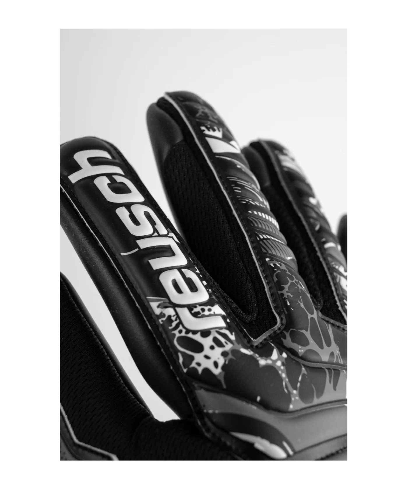 Reusch Attrakt Infinity TW-Handschuhe Kids 2023 Schwarz F7700