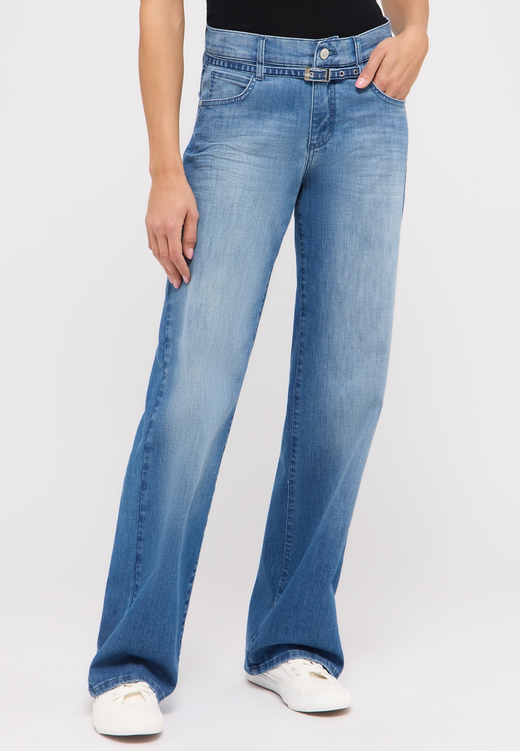 ANGELS Relax-fit-Jeans »LIZ BELT«, mit integriertem Gürtel