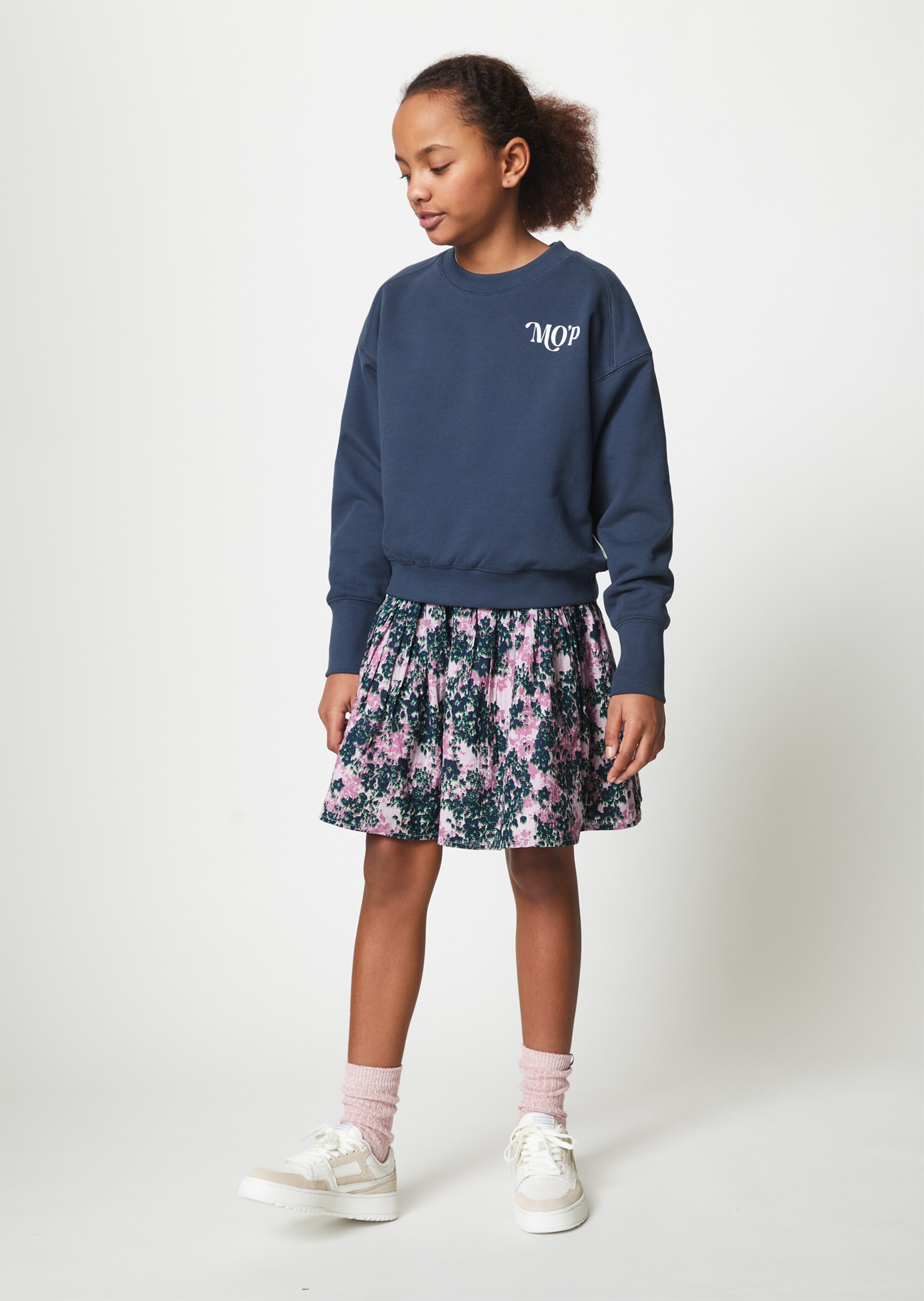 TEENS-GIRLS Sweatshirt mit Stickerei auf dem Rücken