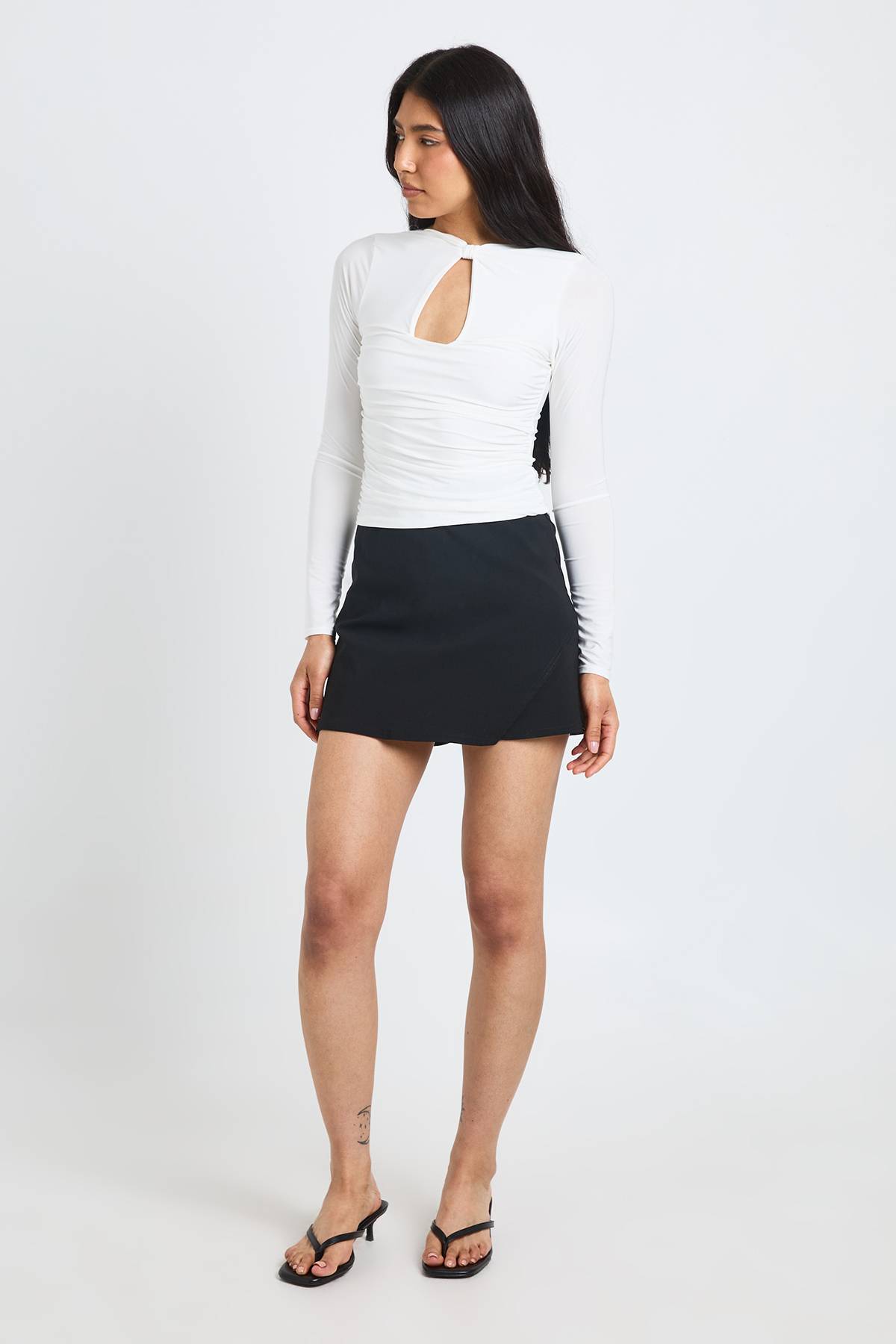 boohoo Jupe-short Portefeuille En Bengaline Pour Grandes Tailles