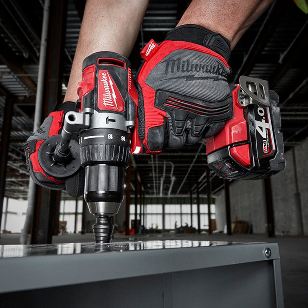 MILWAUKEE 18V Brushless 13mm Hammer Drill/Driver M18BLPD2-0
