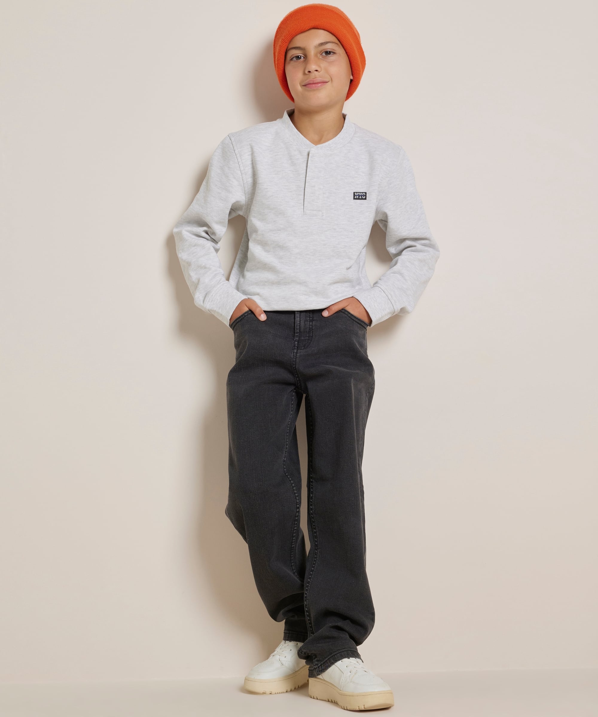 baggy fit stretch jeans