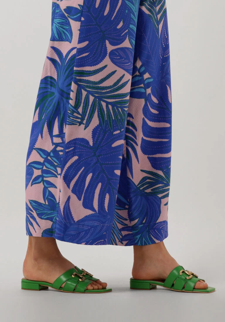NOTRE-V groene notre-v slippers 06 6403