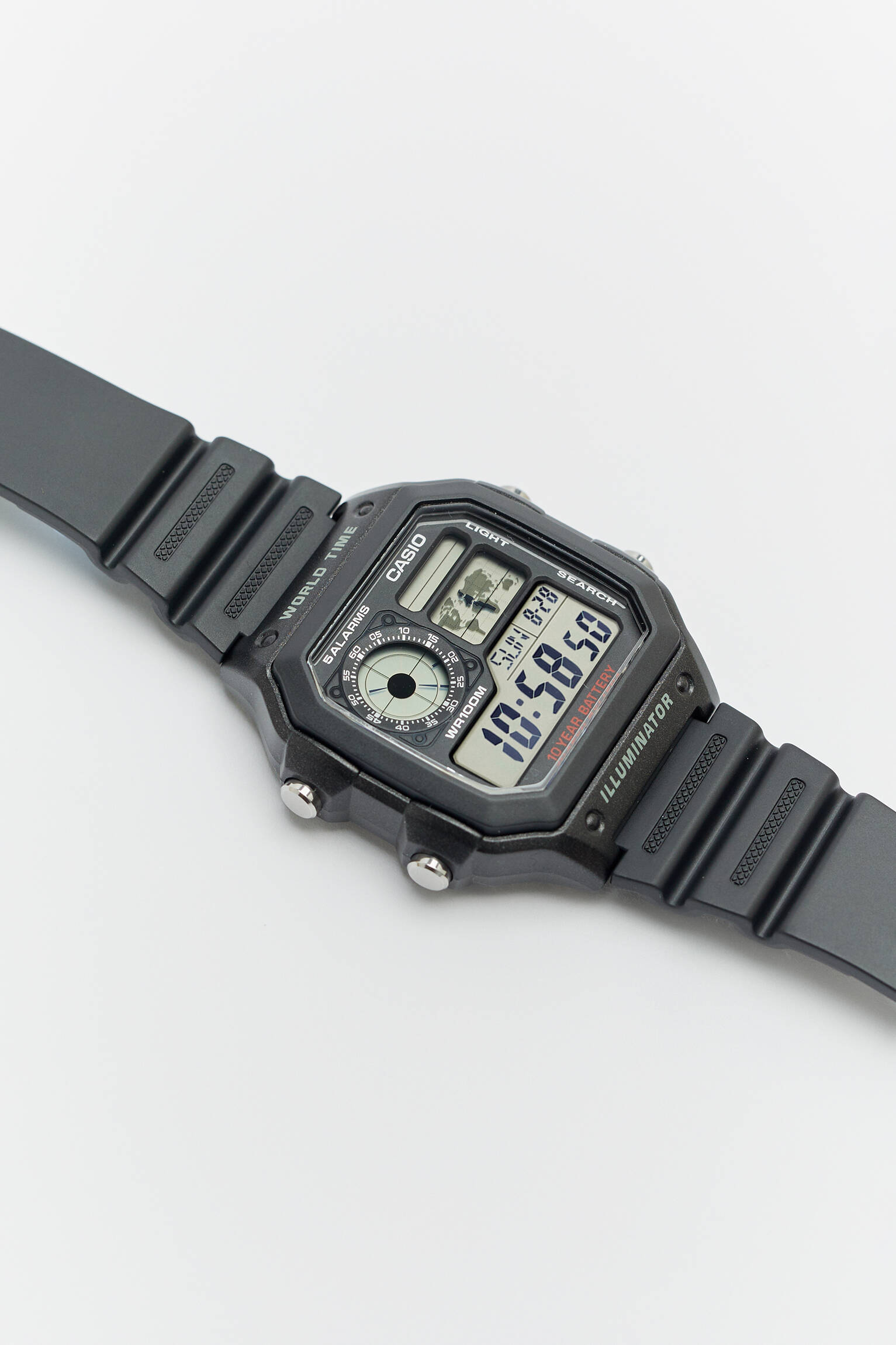 Relógio digital CASIO AE-1200WH-1AVEF - Preto