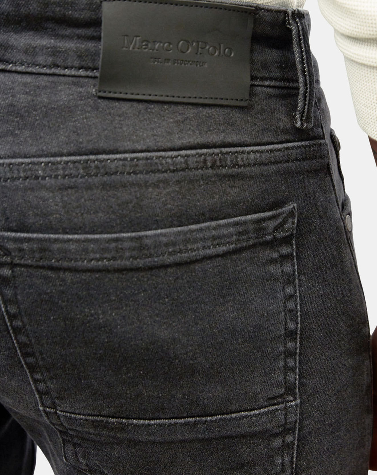 Marc O'Polo Jean droit Sjobo 5 poches gris foncé