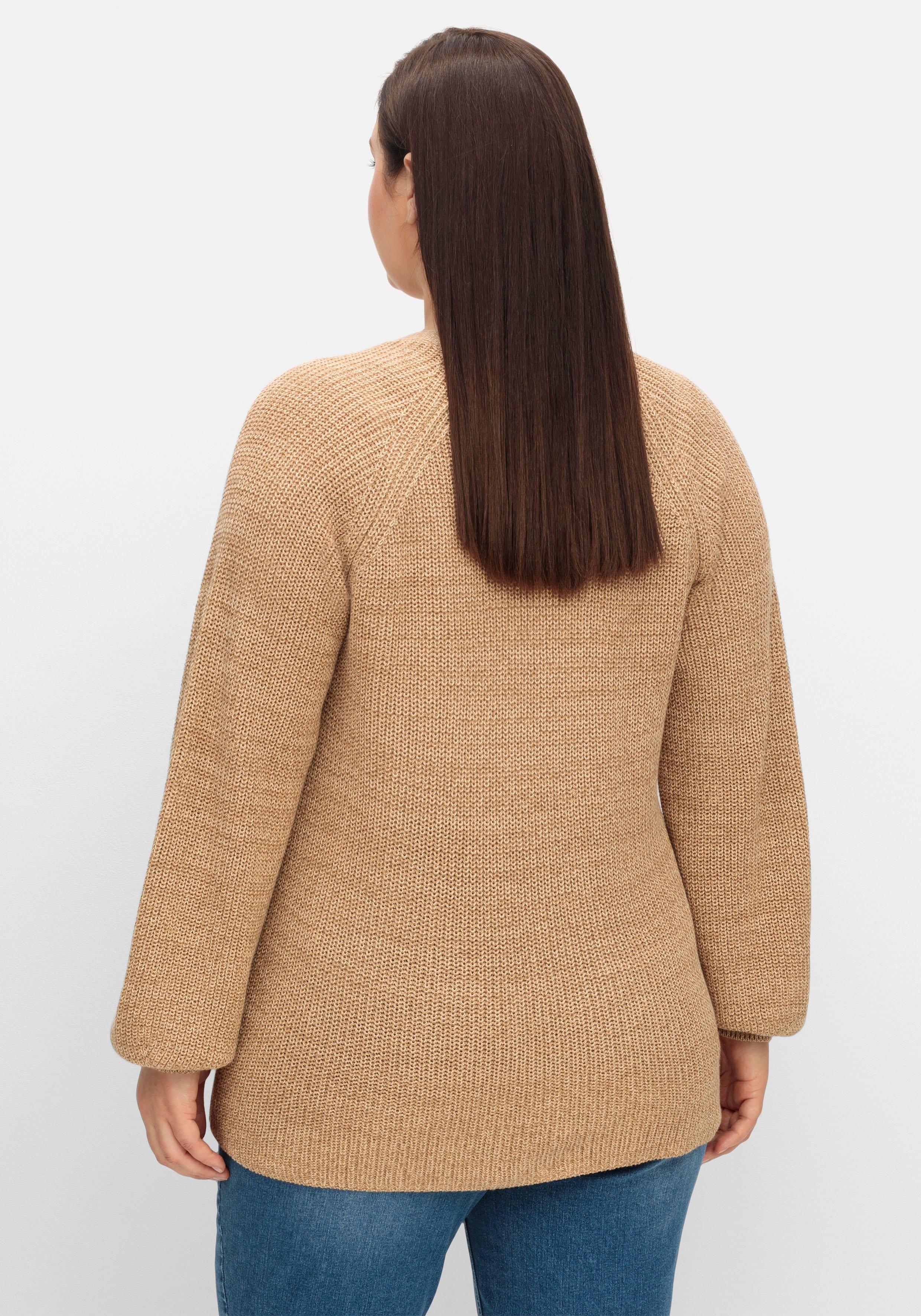 Strickjacke in leichter A-Linie und offener Form