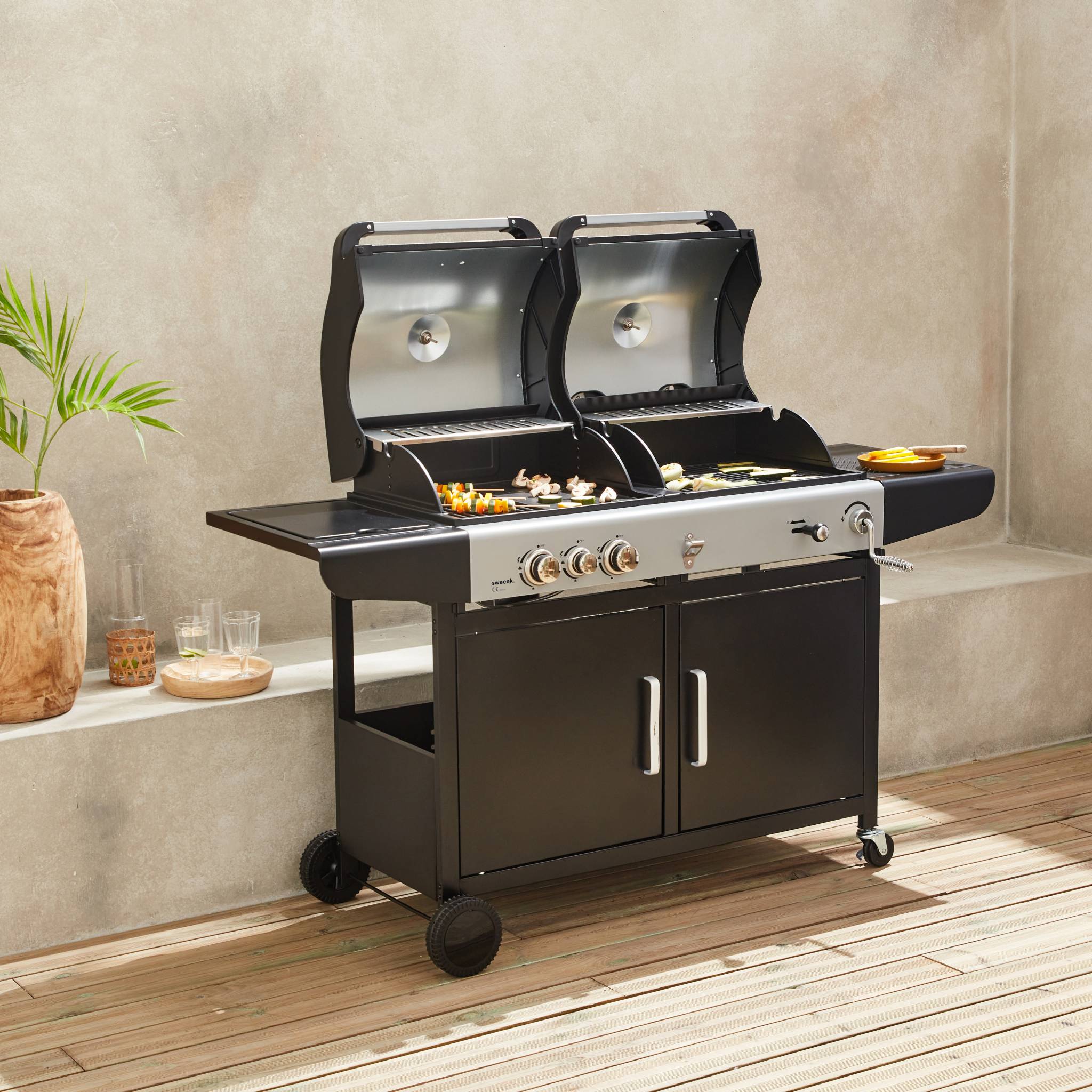 sweeek - 2-in-1 barbecue, gas en houtskool - Marsac