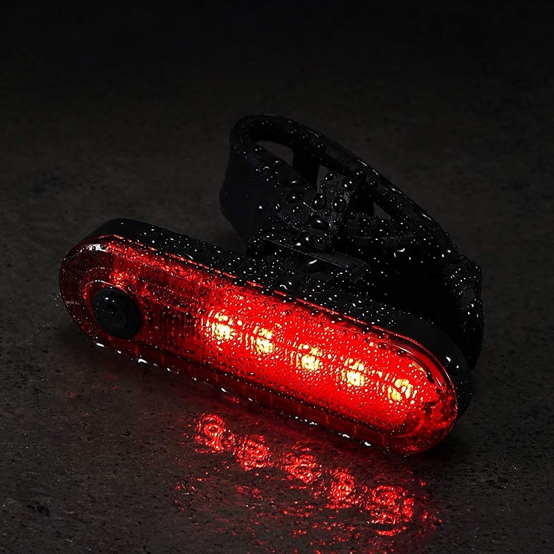 Wiederaufladbares USB Velo Rücklicht LED Bremslicht Fahrrad Warnlicht mit 4 Beleuchtungsmodi IPX4 - Schwarz