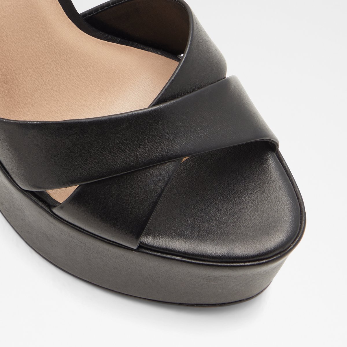 Camelia Black Women Heeled sandals