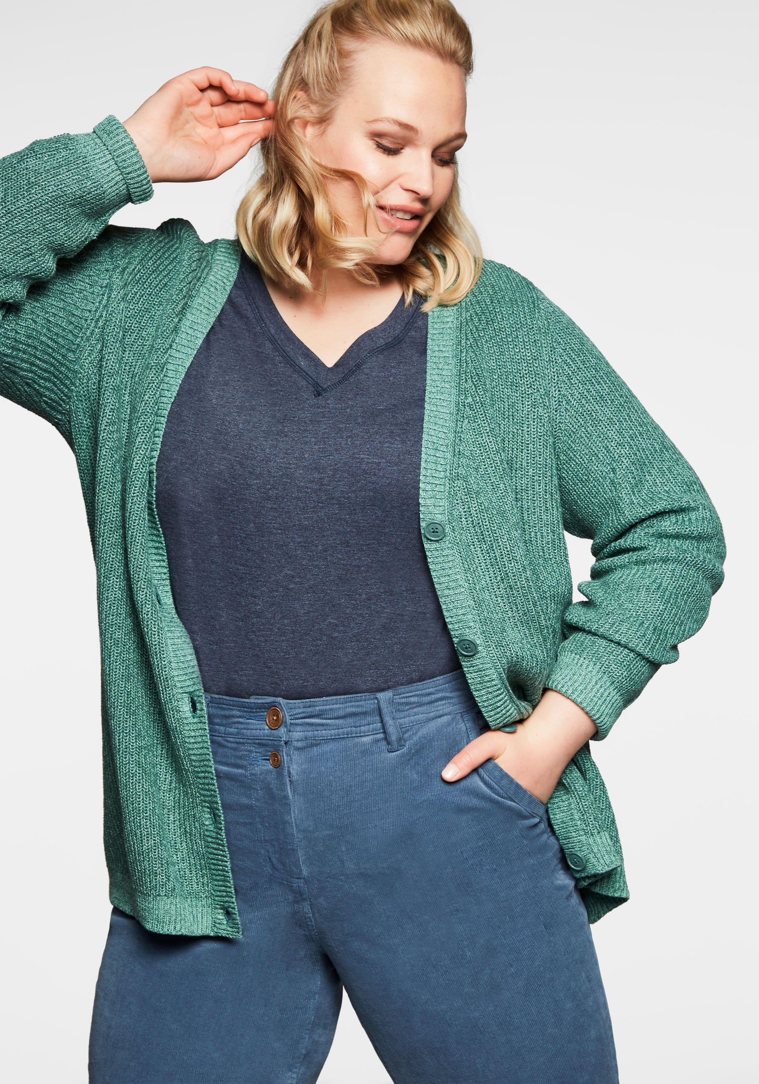 Strickjacke in Melange-Optik, mit Knopfleiste