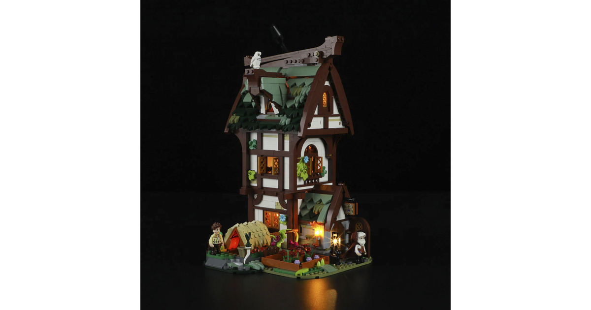 LumibricksMiddle Ages - Medieval Apothecary Shop Constructiespeelgoed  (F9024)