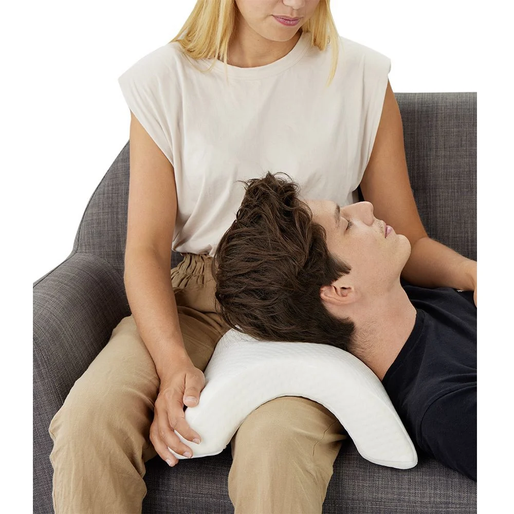 Coussin à mémoire de forme blanc